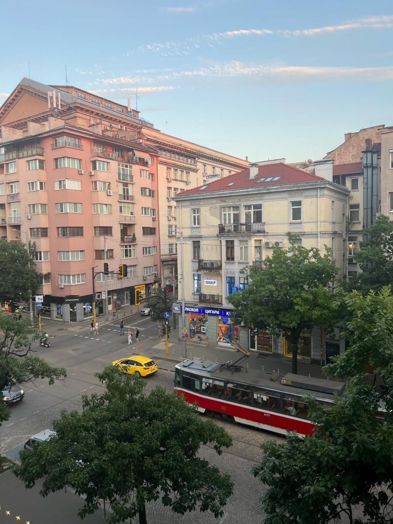 S Irma Apartment - The Soul Of Central Sofia Exterior photo